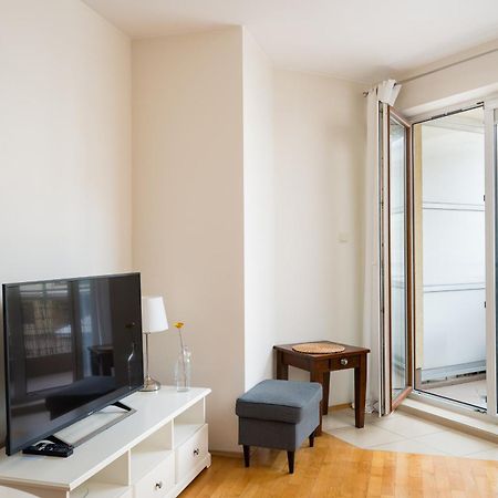 Metro Ksiecia Janusza Cosy Apartment Warsawa Bagian luar foto