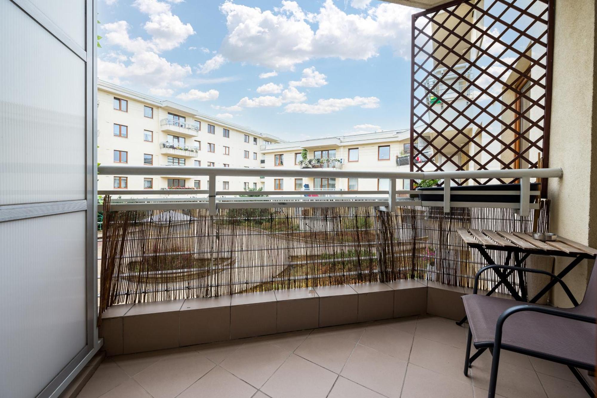 Metro Ksiecia Janusza Cosy Apartment Warsawa Bagian luar foto