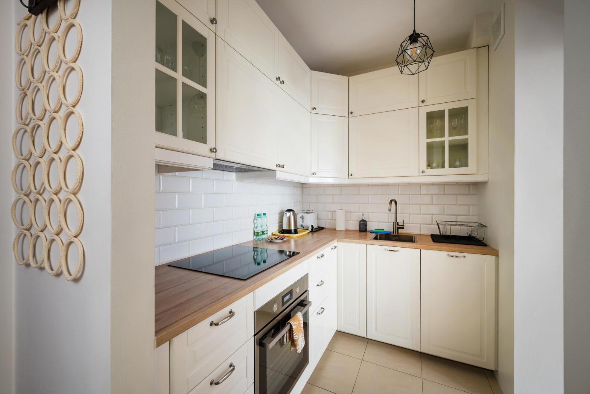 Metro Ksiecia Janusza Cosy Apartment Warsawa Bagian luar foto